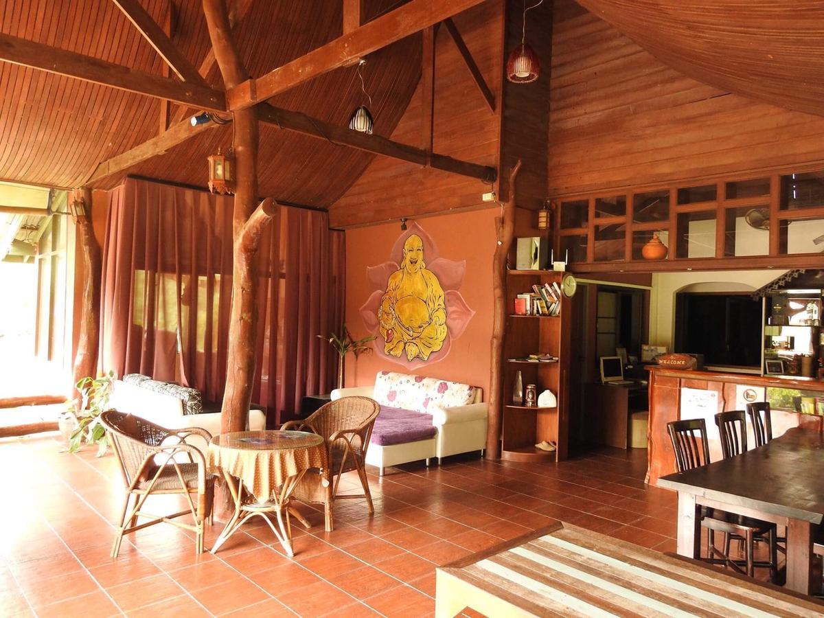 Buddha Raksa Thong Nai Pan Yai Extérieur photo